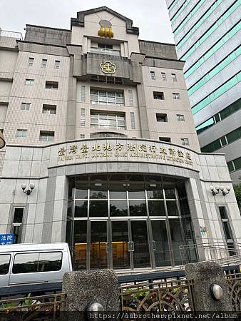 1682515843-4133795572-g_m